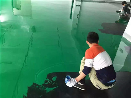 成都下面给你一份环氧地坪漆施工的完整流程